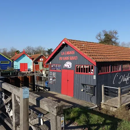 Le Canot By Interhome סן-ג'ורג'-דולרו